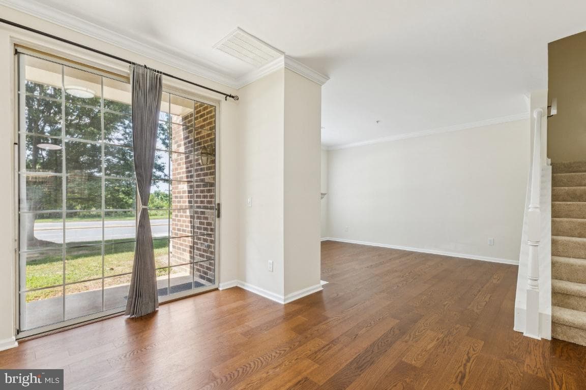 45071 Brae Terrace #103 photo 7
