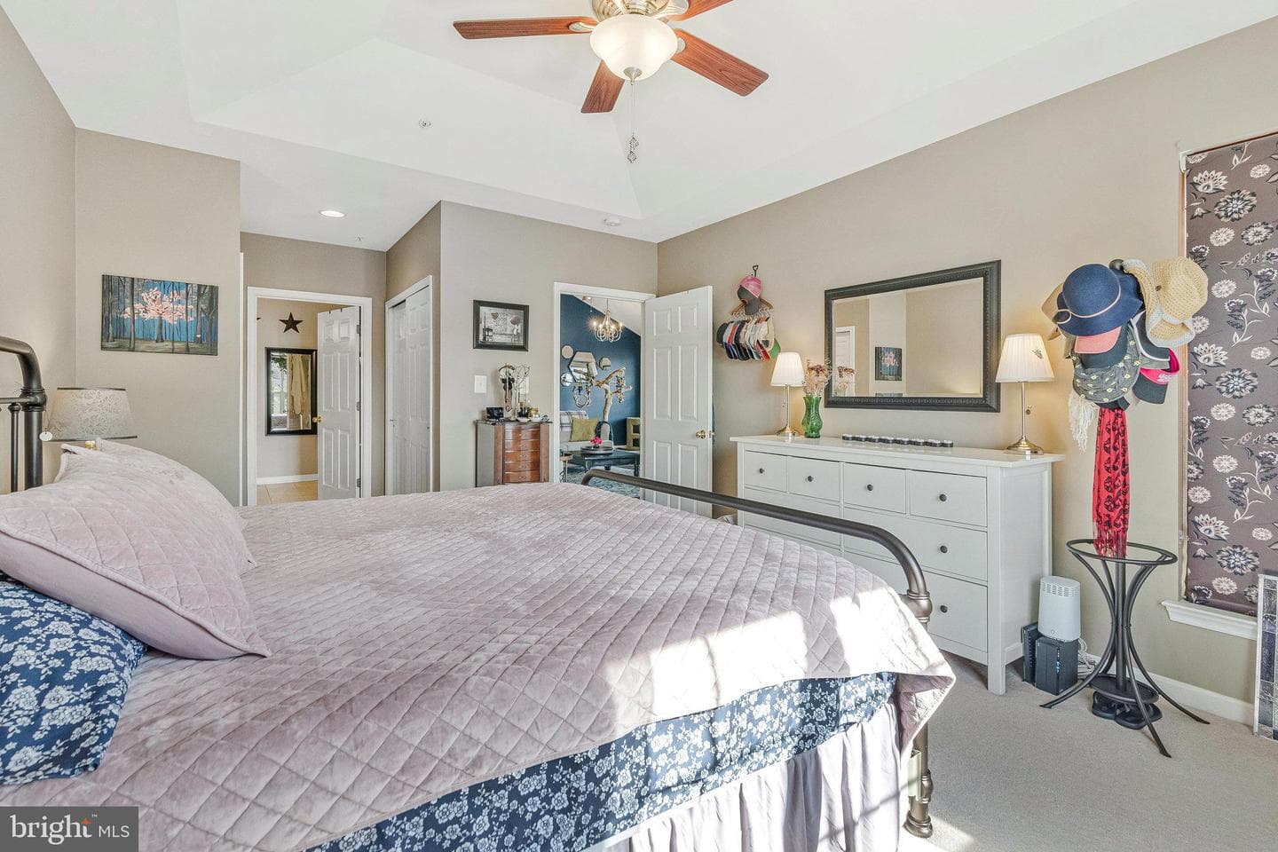 25230 Pond View Square #301 photo 14