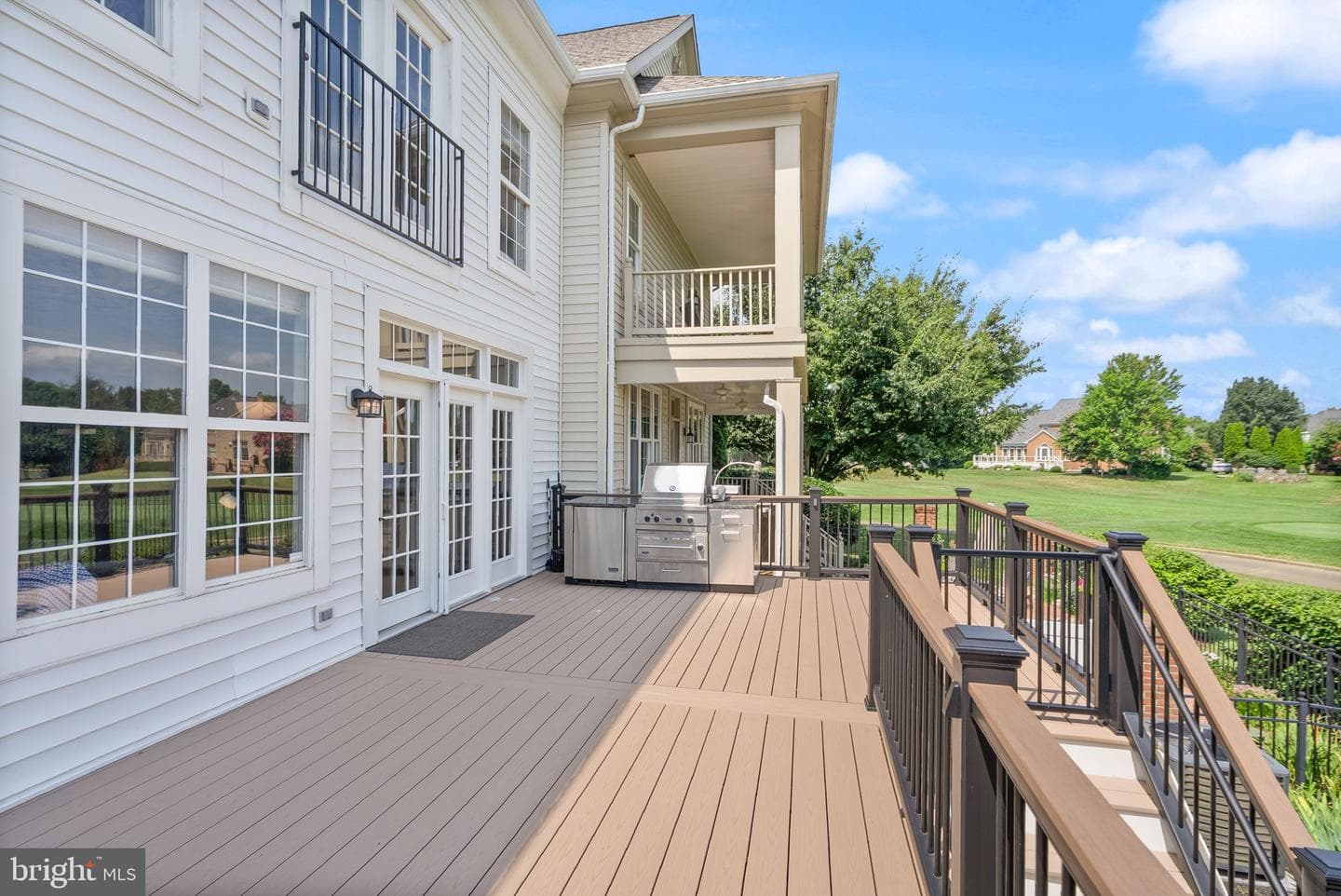 18442 Lanier Island Square photo 10