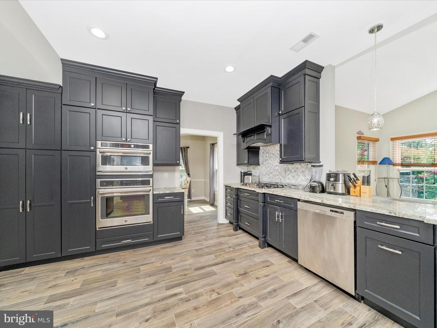 19025 Snowberry Court photo 12