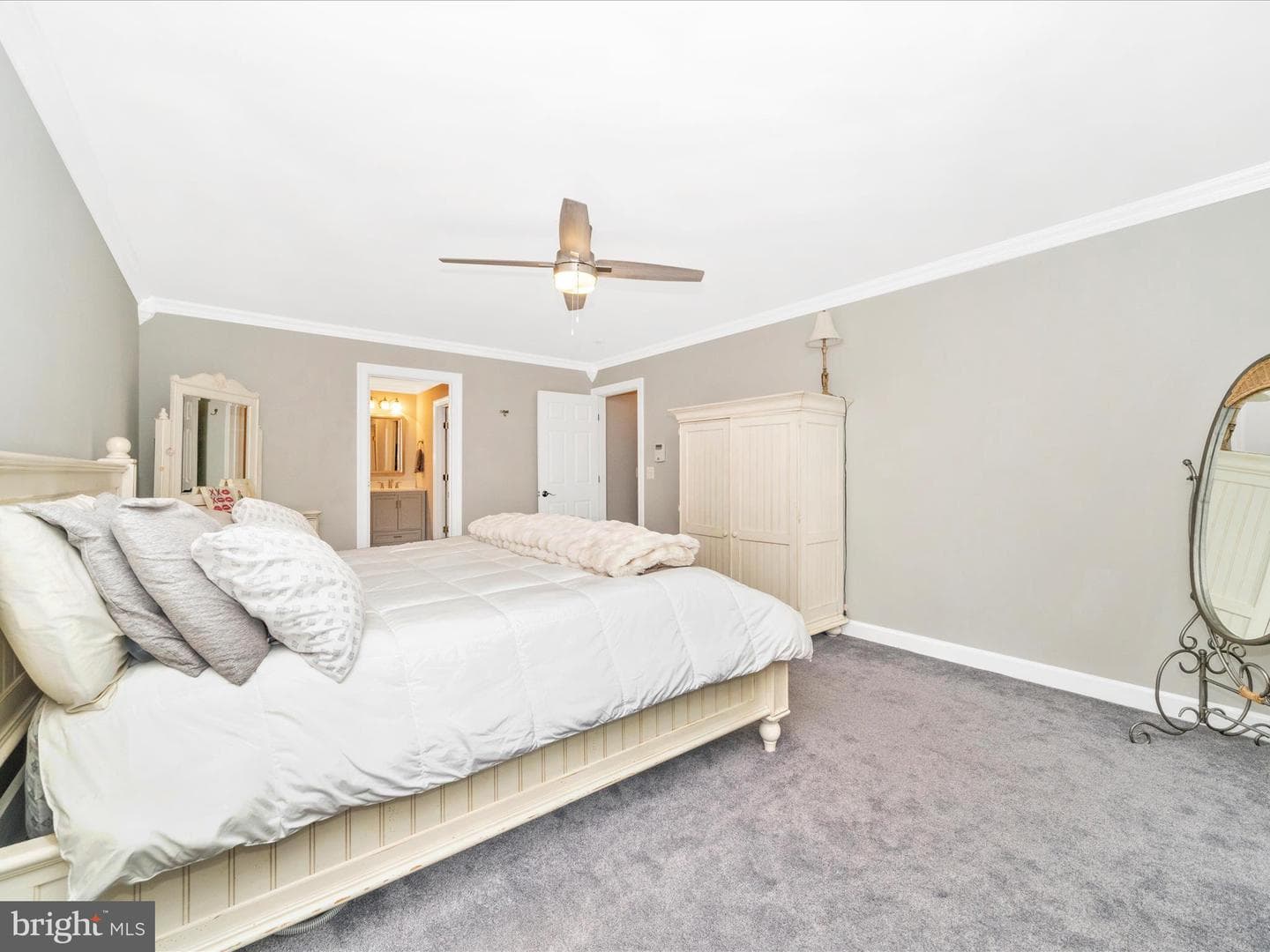 19025 Snowberry Court photo 24