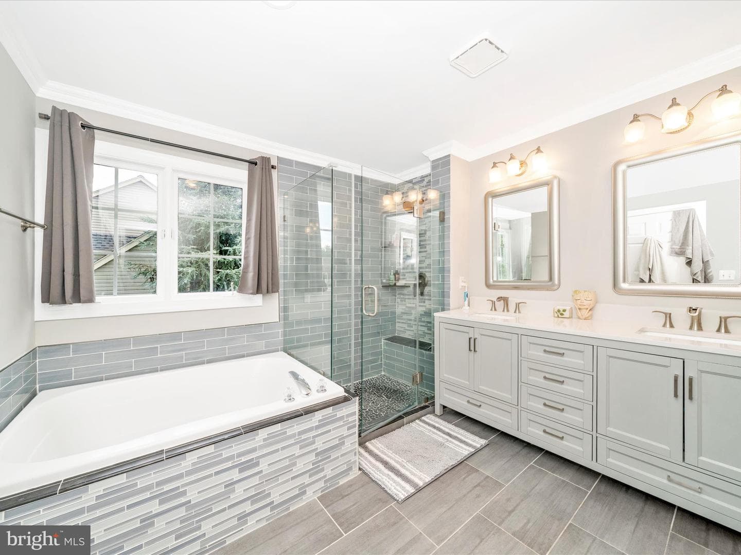 19025 Snowberry Court photo 27