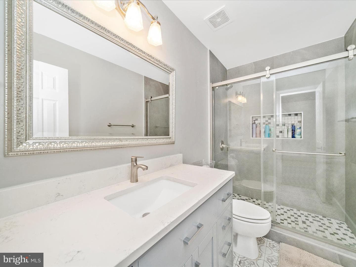 19025 Snowberry Court photo 34