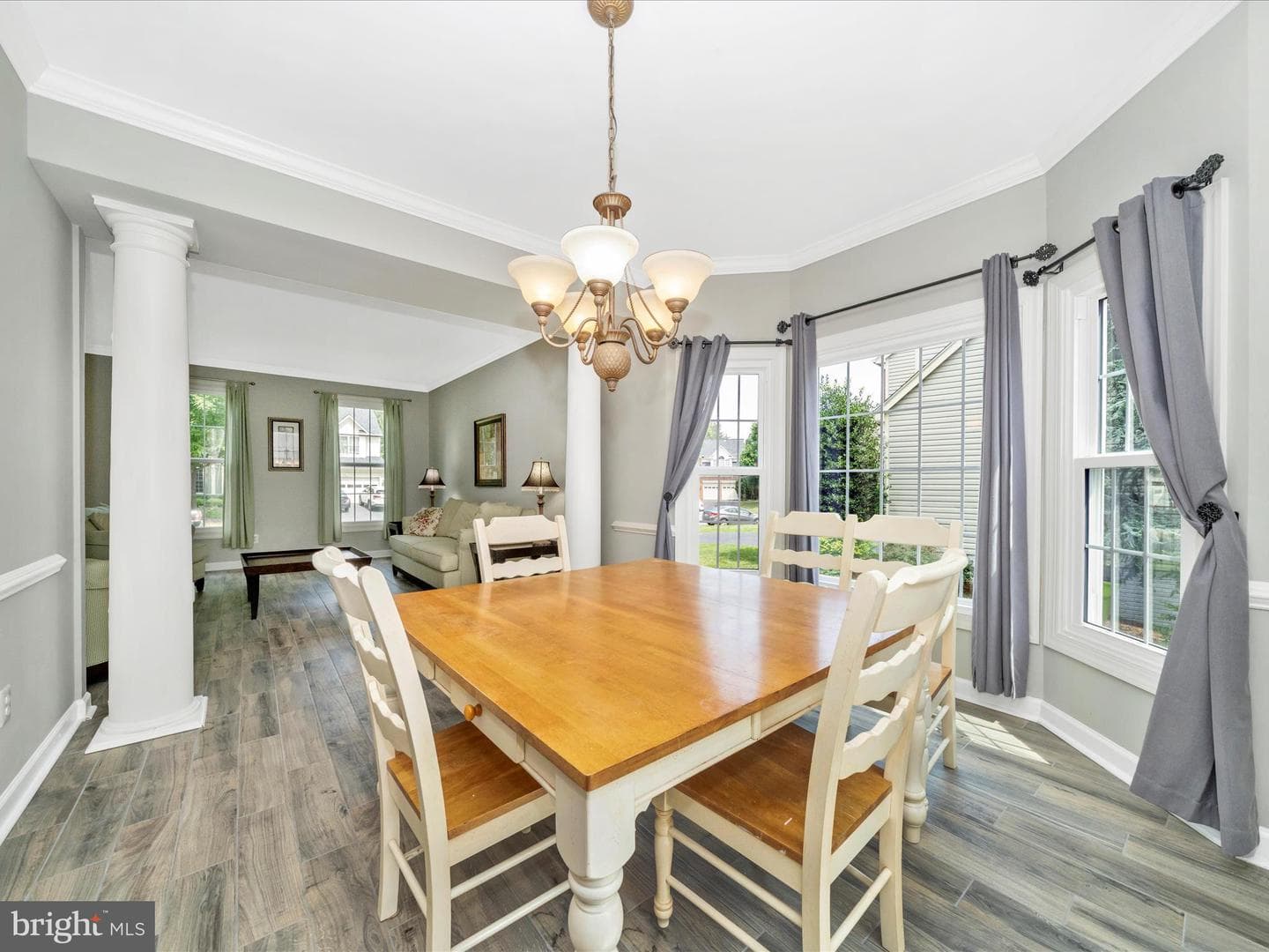 19025 Snowberry Court photo 9