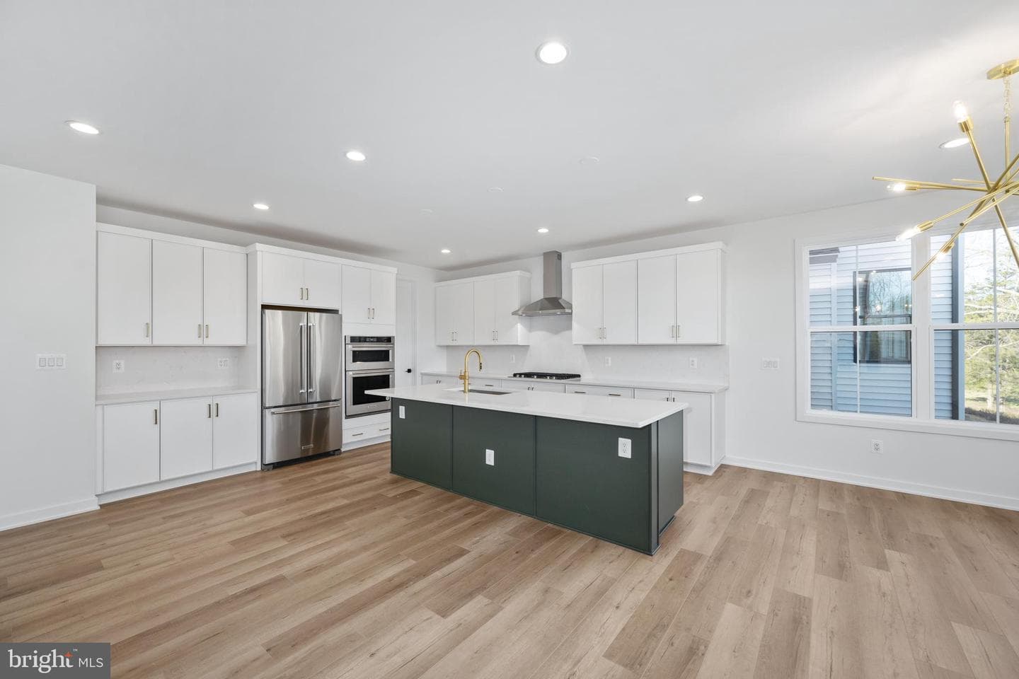 23359 Parkside Village Circle photo 6