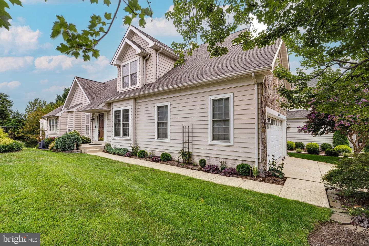 25585 Creek Run Terrace photo 3