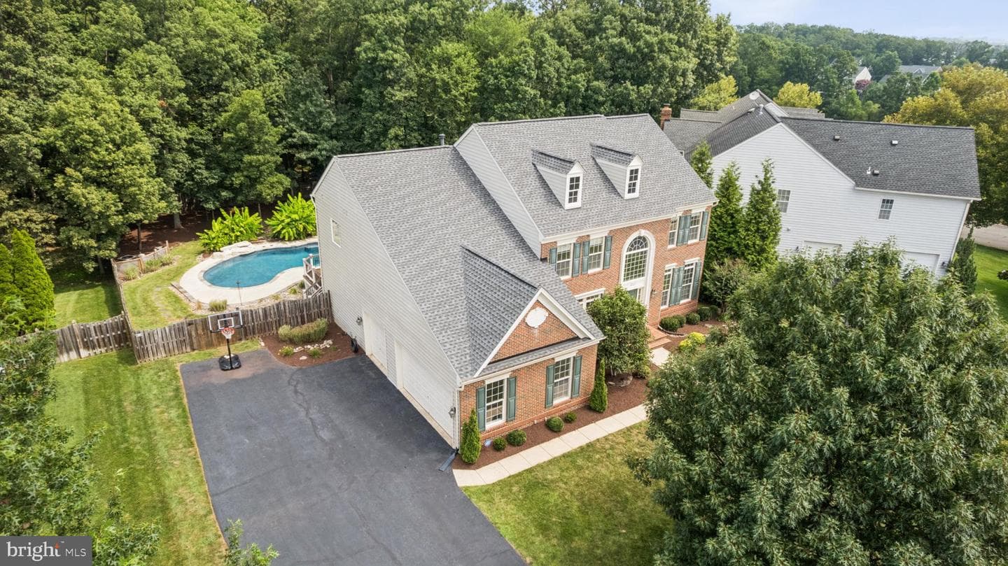 42762 Forest Crest Court