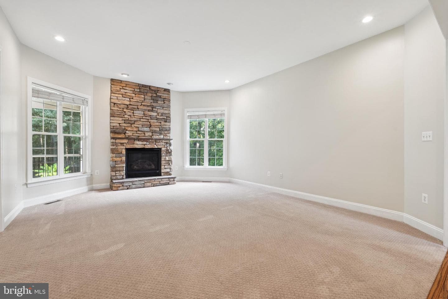 42762 Forest Crest Court photo 20