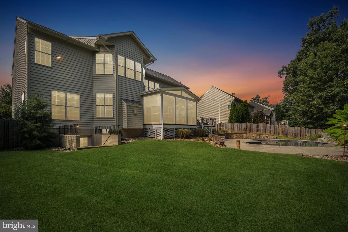 42762 Forest Crest Court photo 4