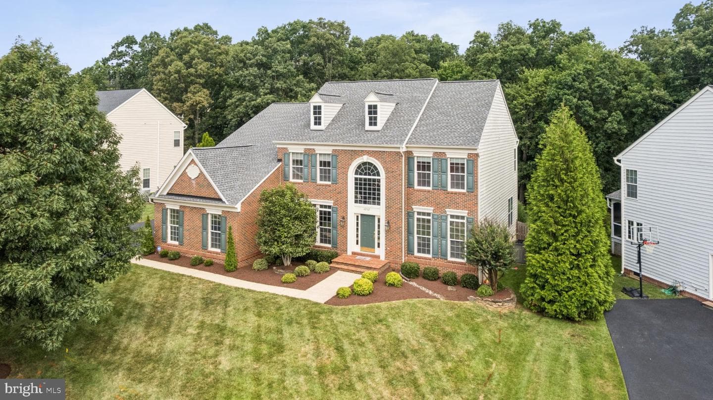 42762 Forest Crest Court photo 5