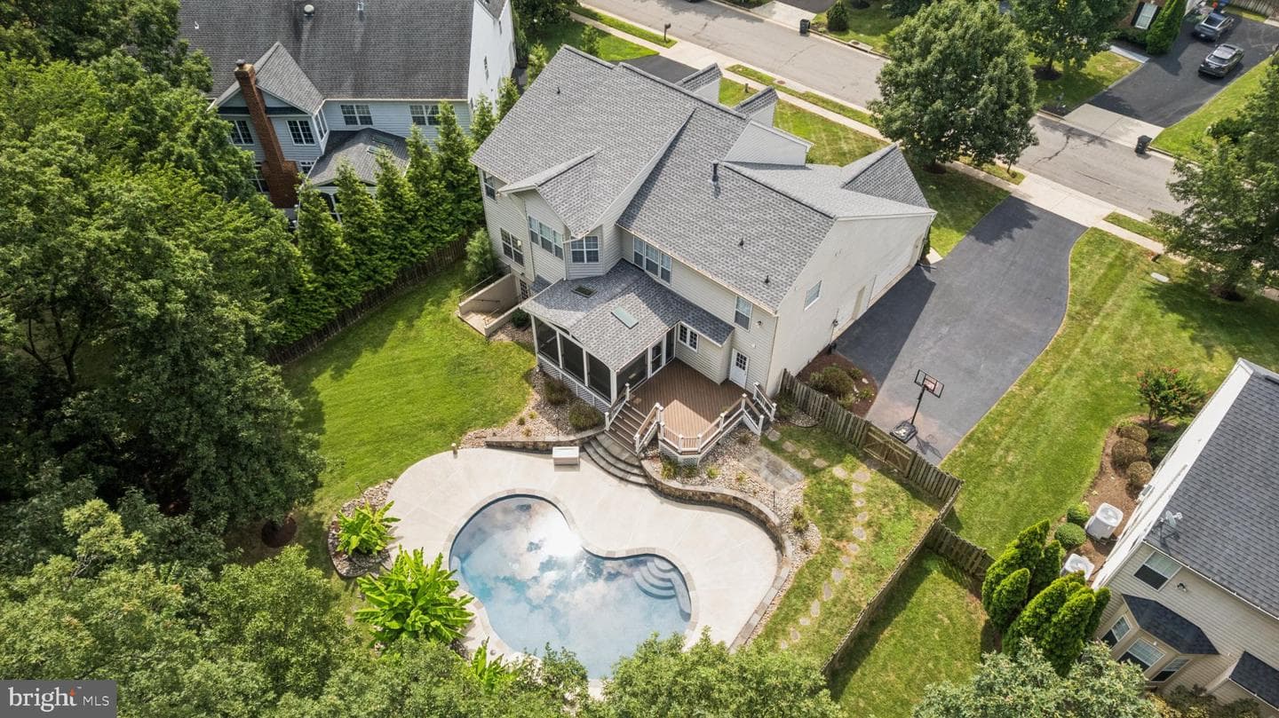 42762 Forest Crest Court photo 8