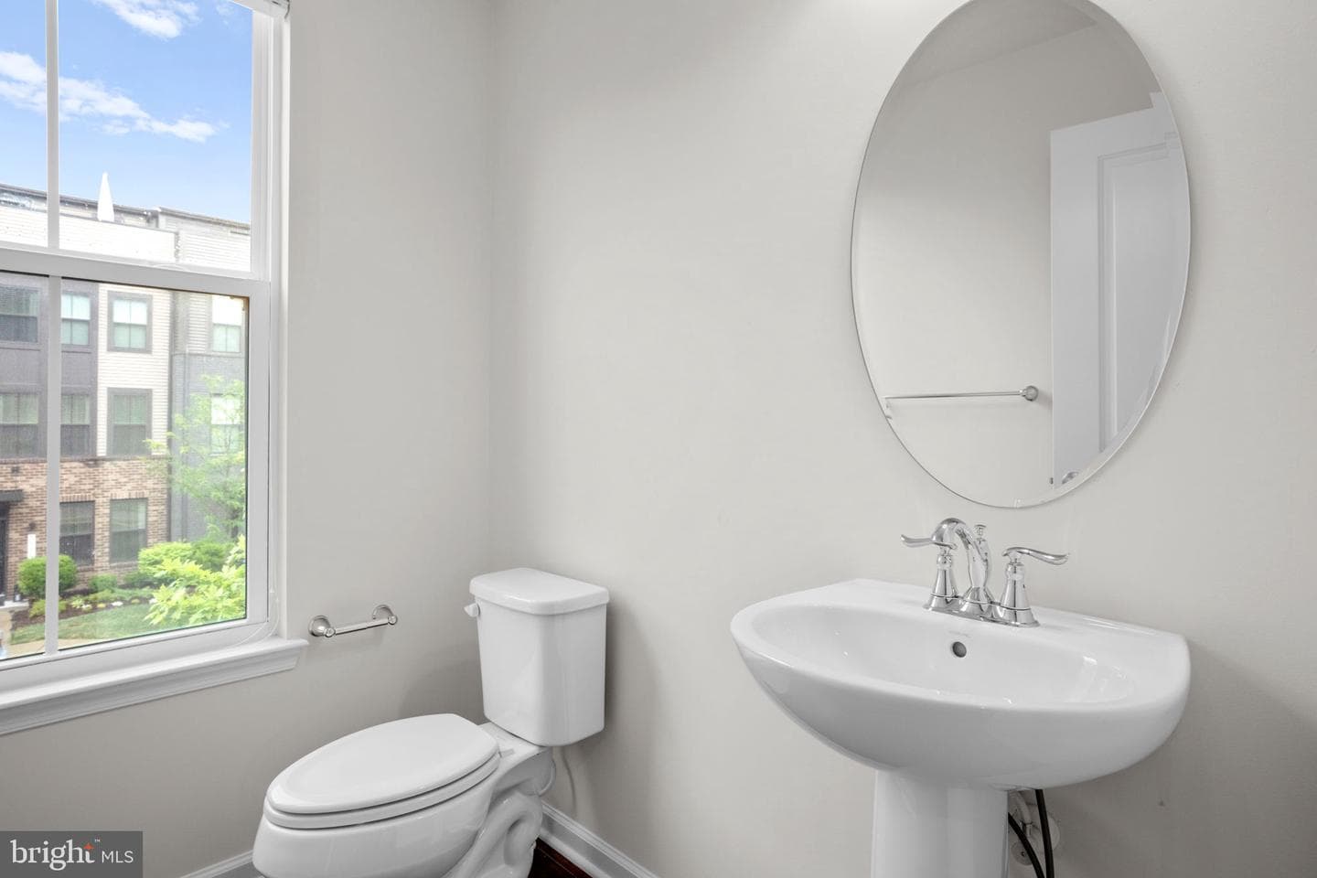 22275 Sims Terrace photo 14