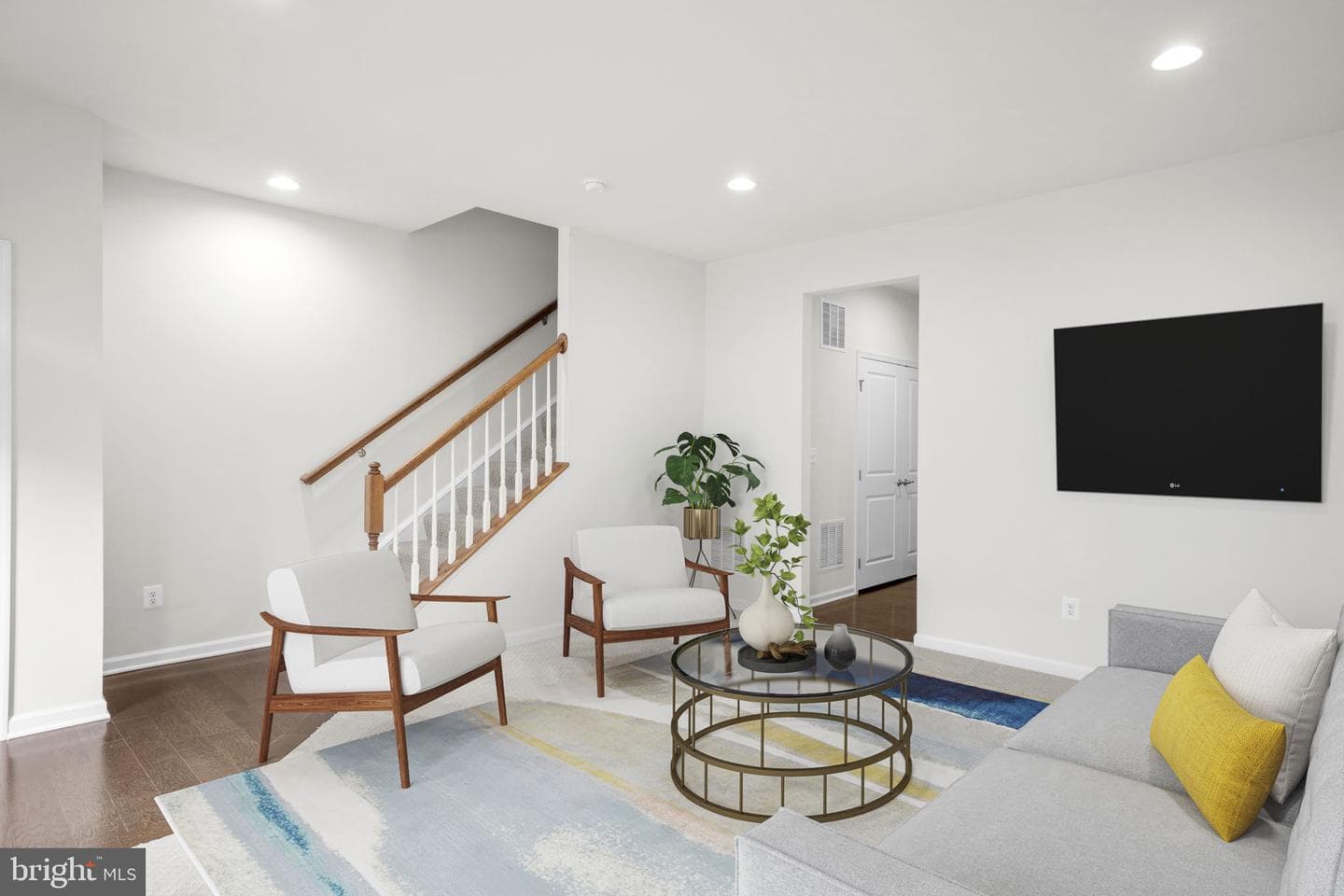 22275 Sims Terrace photo 2