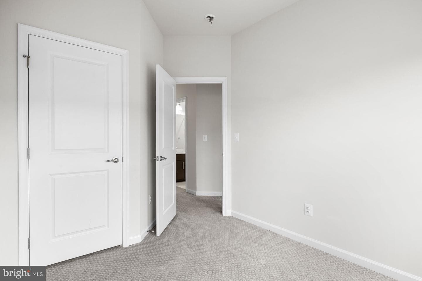 22275 Sims Terrace photo 20