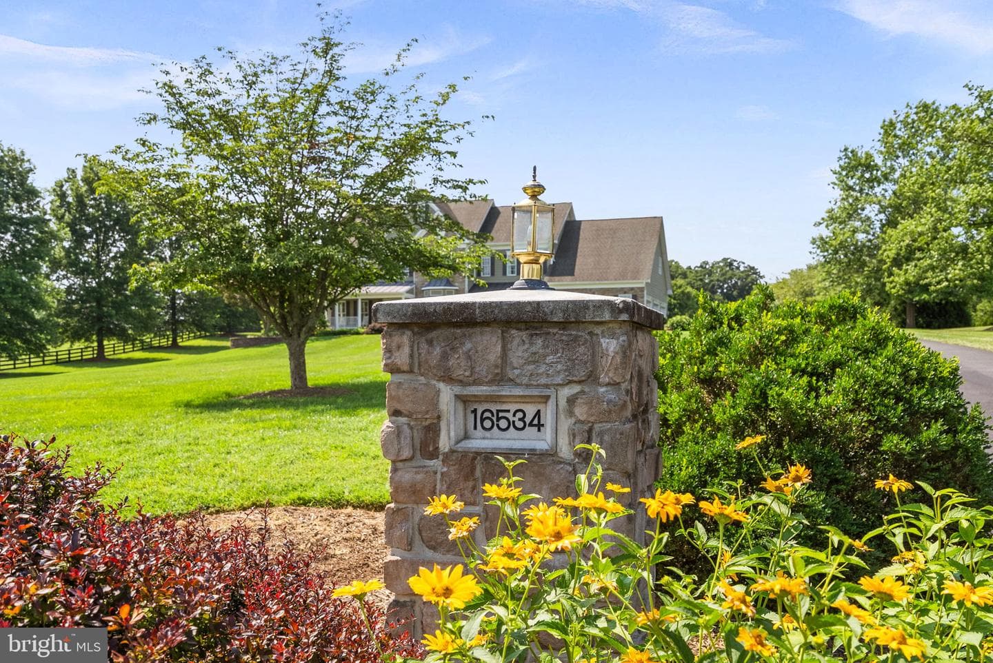 16534 Goldencrest Circle photo 7