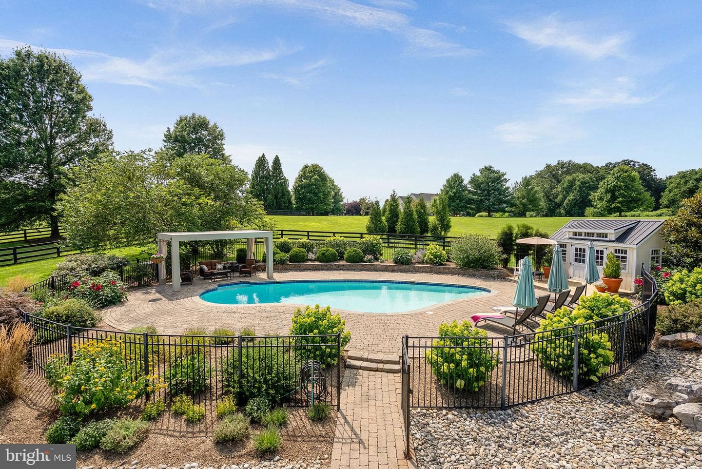 16534 Goldencrest Circle photo 79