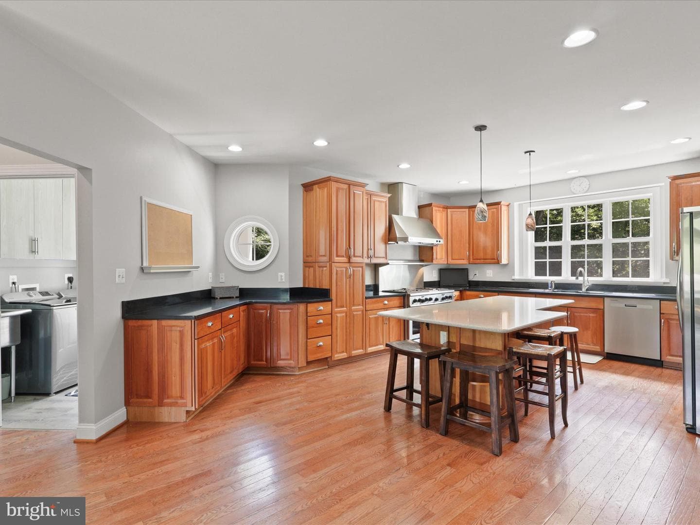 18290 Oak Ridge Drive photo 29