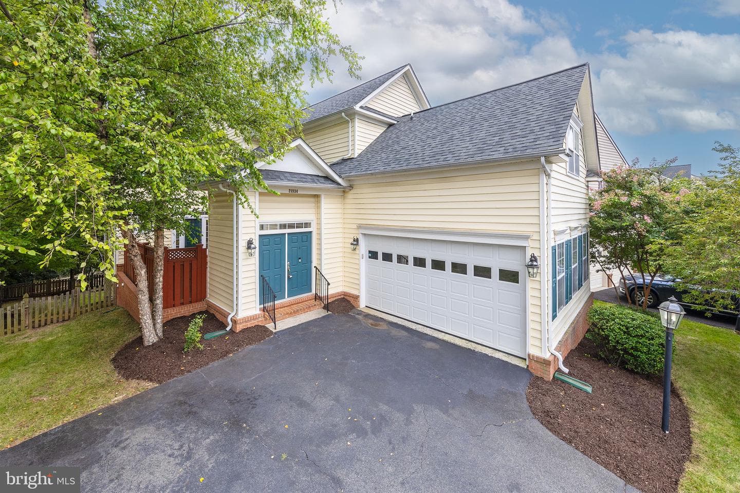 21934 Windover Drive photo 2