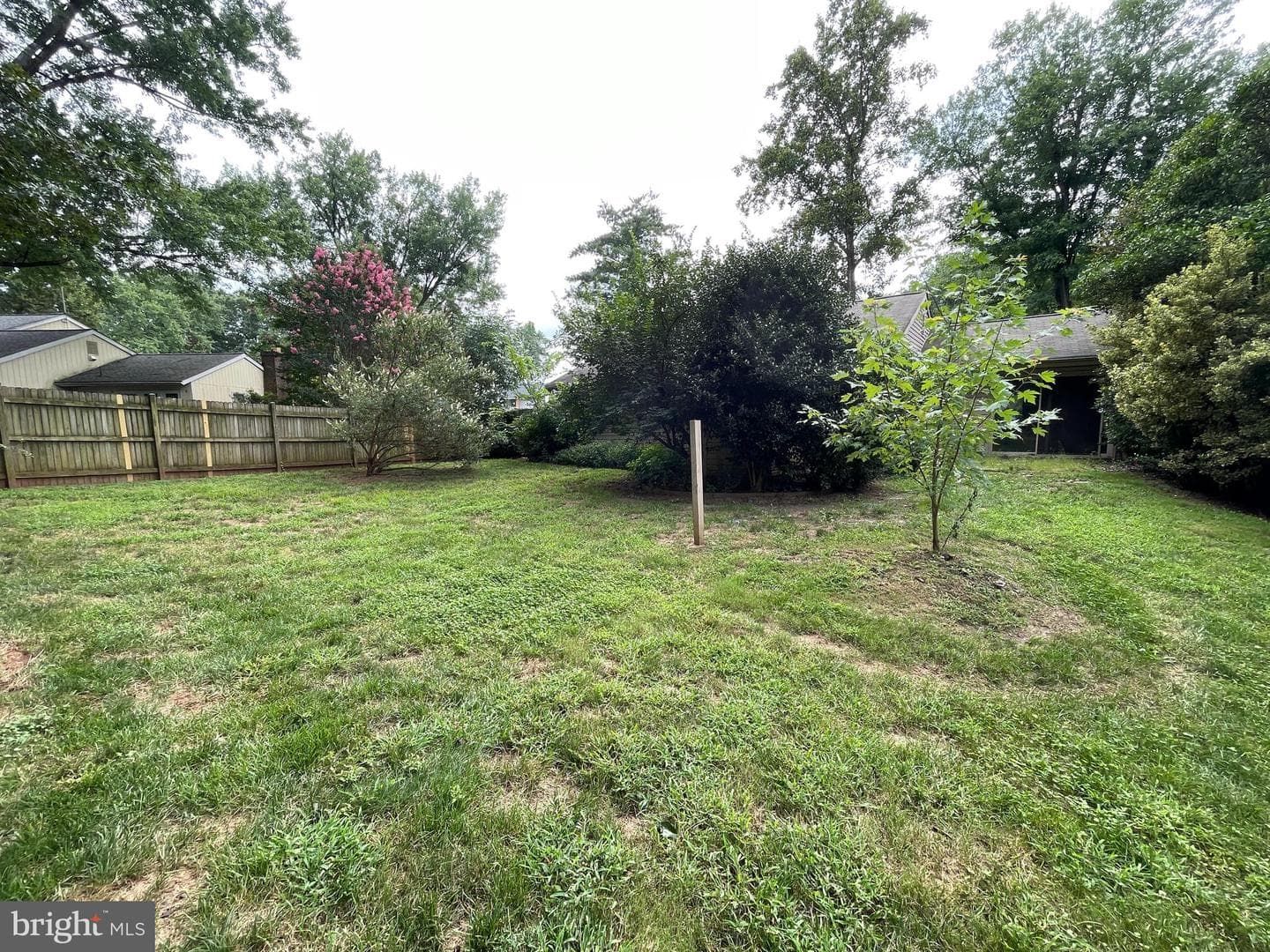 229 W Meadowland Lane W photo 25