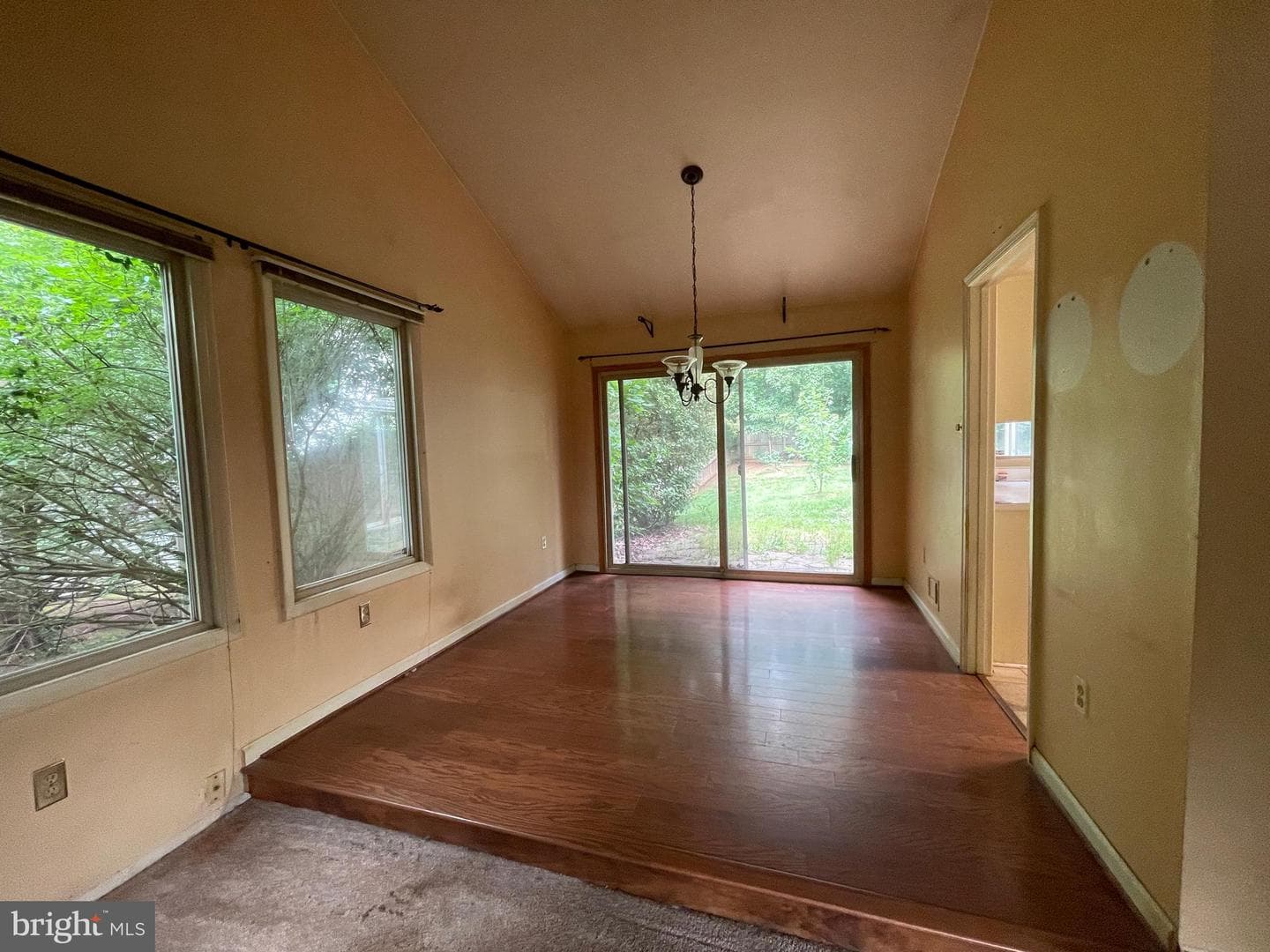 229 W Meadowland Lane W photo 34