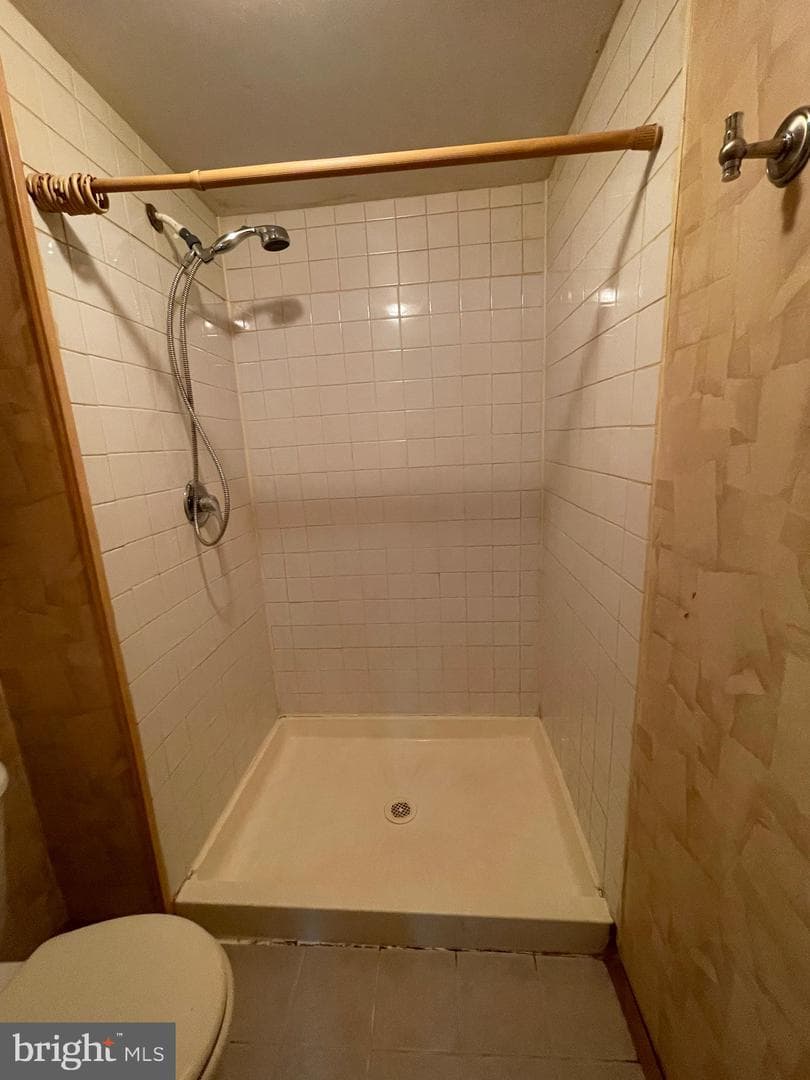 229 W Meadowland Lane W photo 40