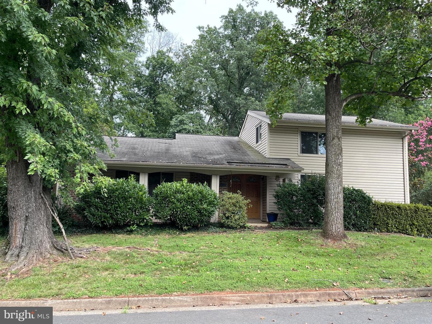 229 W Meadowland Lane W photo 61