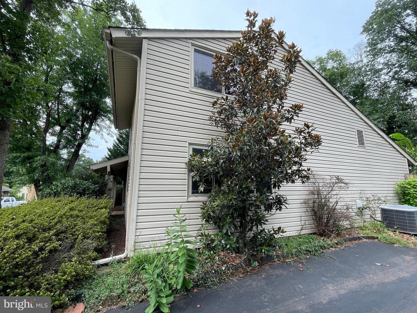 229 W Meadowland Lane W photo 62