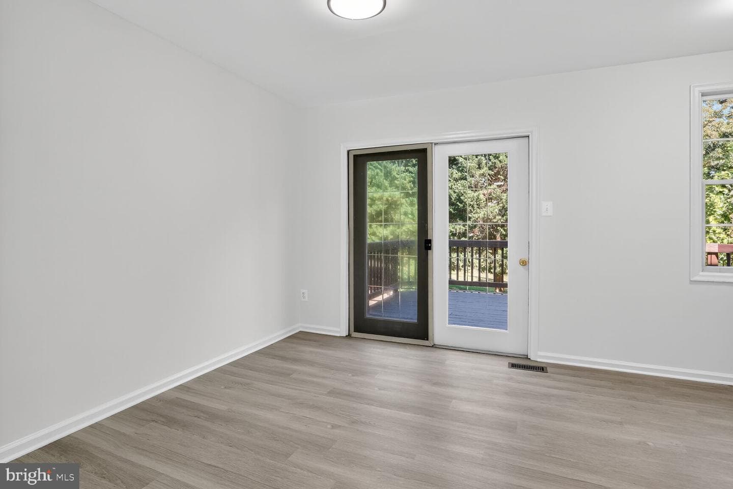 21747 Leatherleaf Circle photo 9