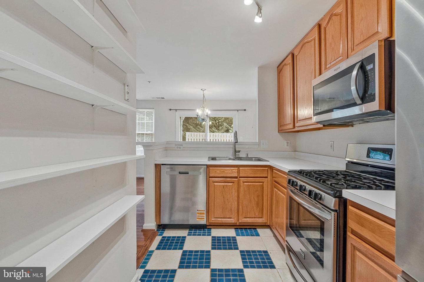 20395 Brightcrest Terrace photo 10