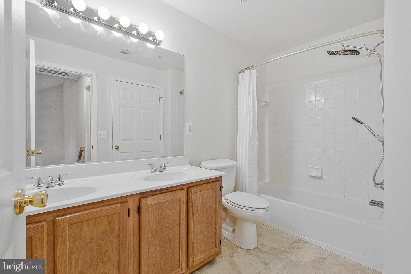 20395 Brightcrest Terrace photo 23