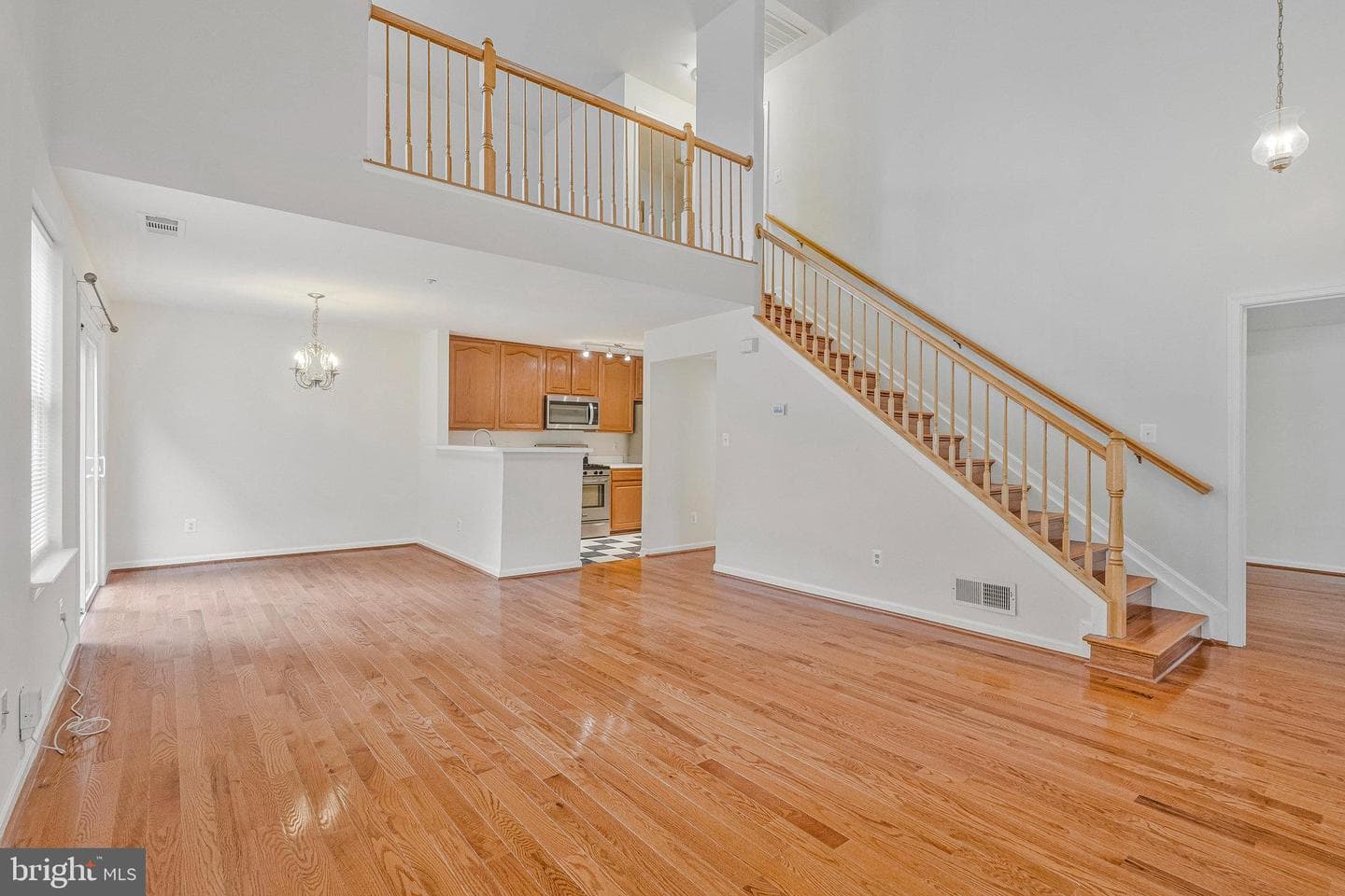 20395 Brightcrest Terrace photo 5