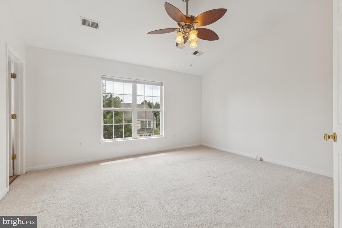 42783 Shaler Street photo 11