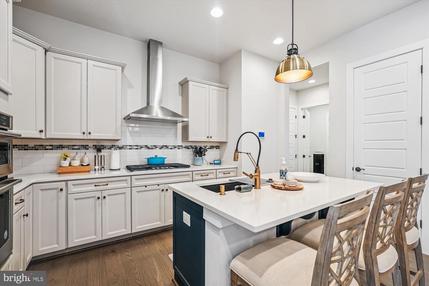42751 Cushing Terrace photo 5