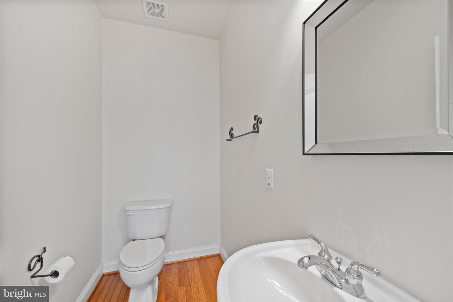 293 Ariel Drive NE photo 15