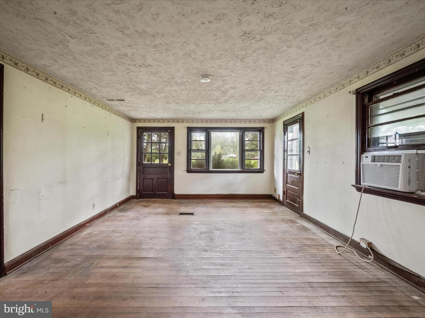 37618 Little River Turnpike photo 12