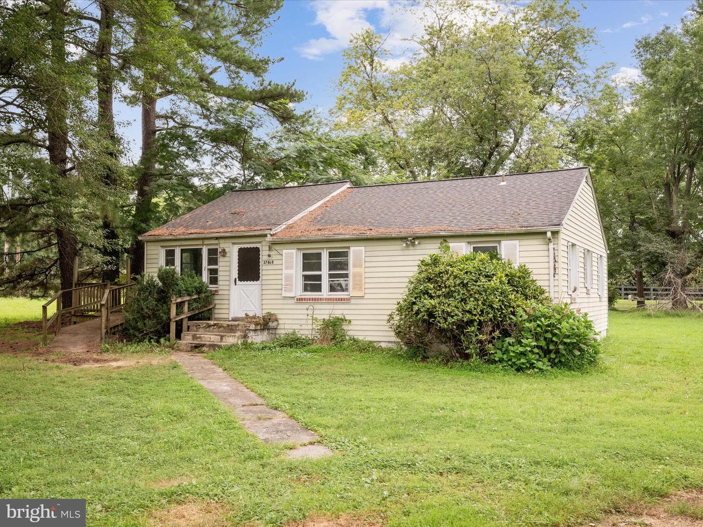37618 Little River Turnpike photo 3