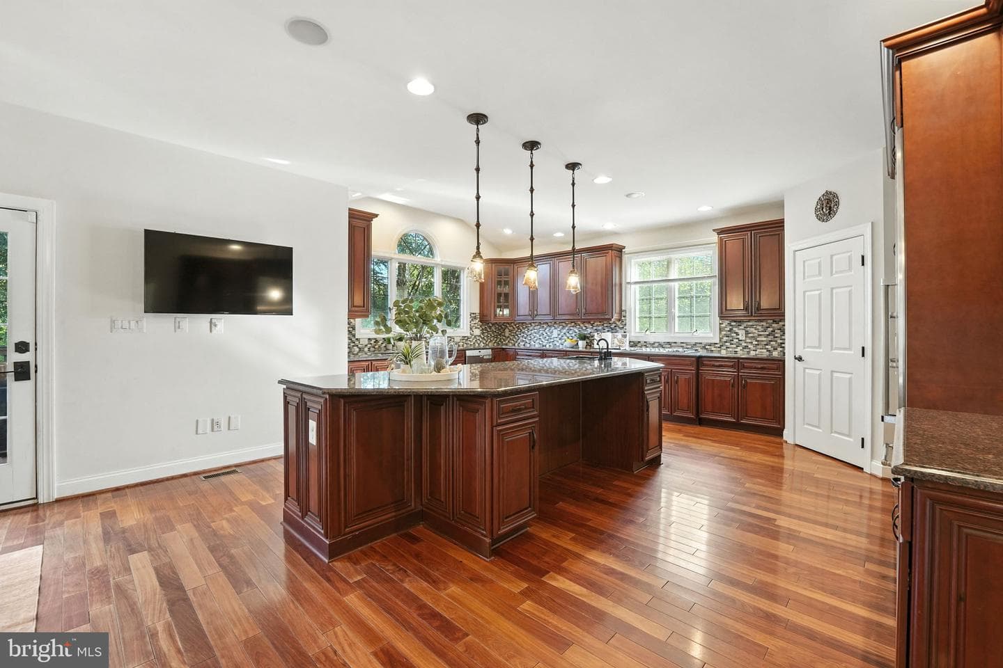 40656 Canongate Drive photo 24