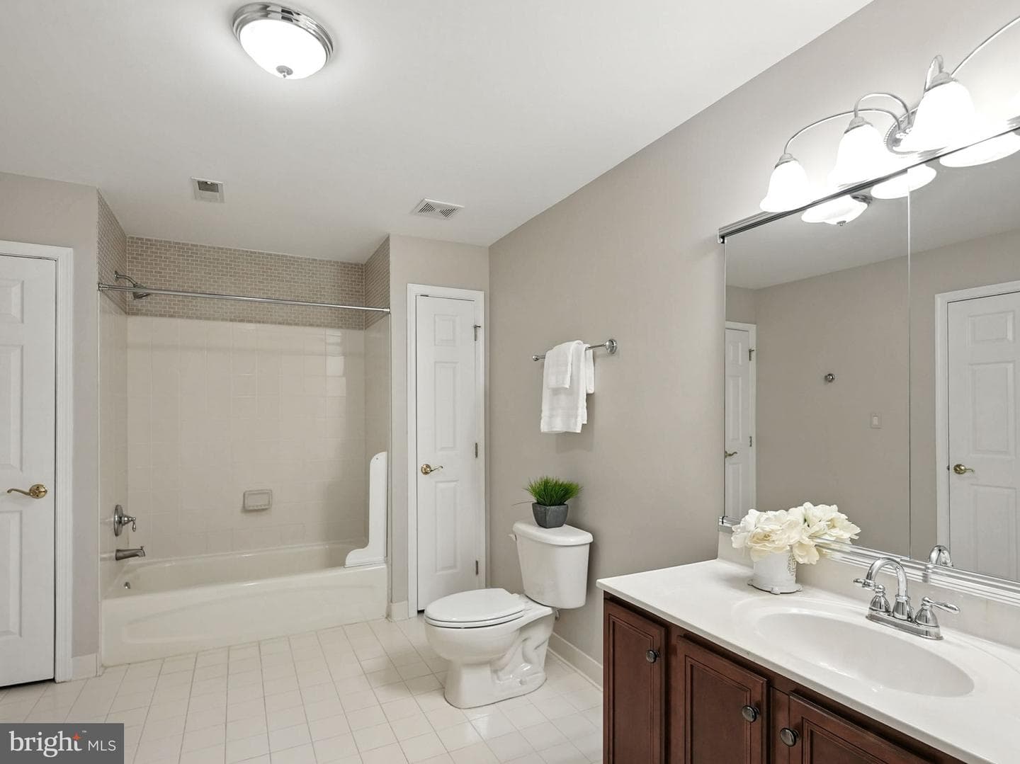 40656 Canongate Drive photo 86