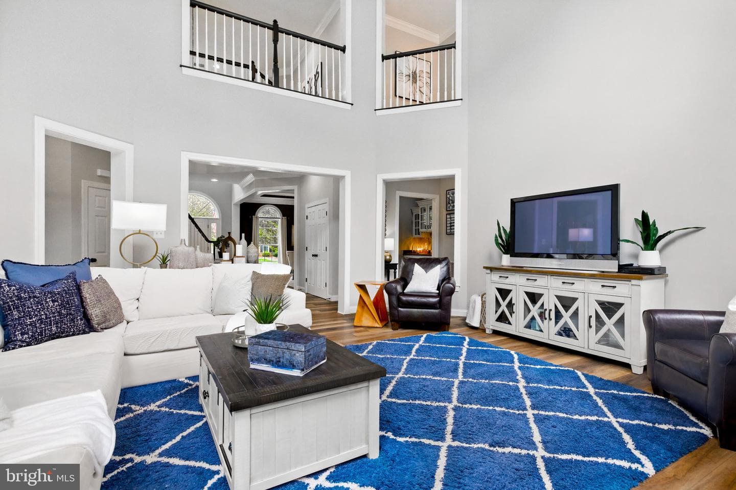 22530 Forest Run Drive photo 16
