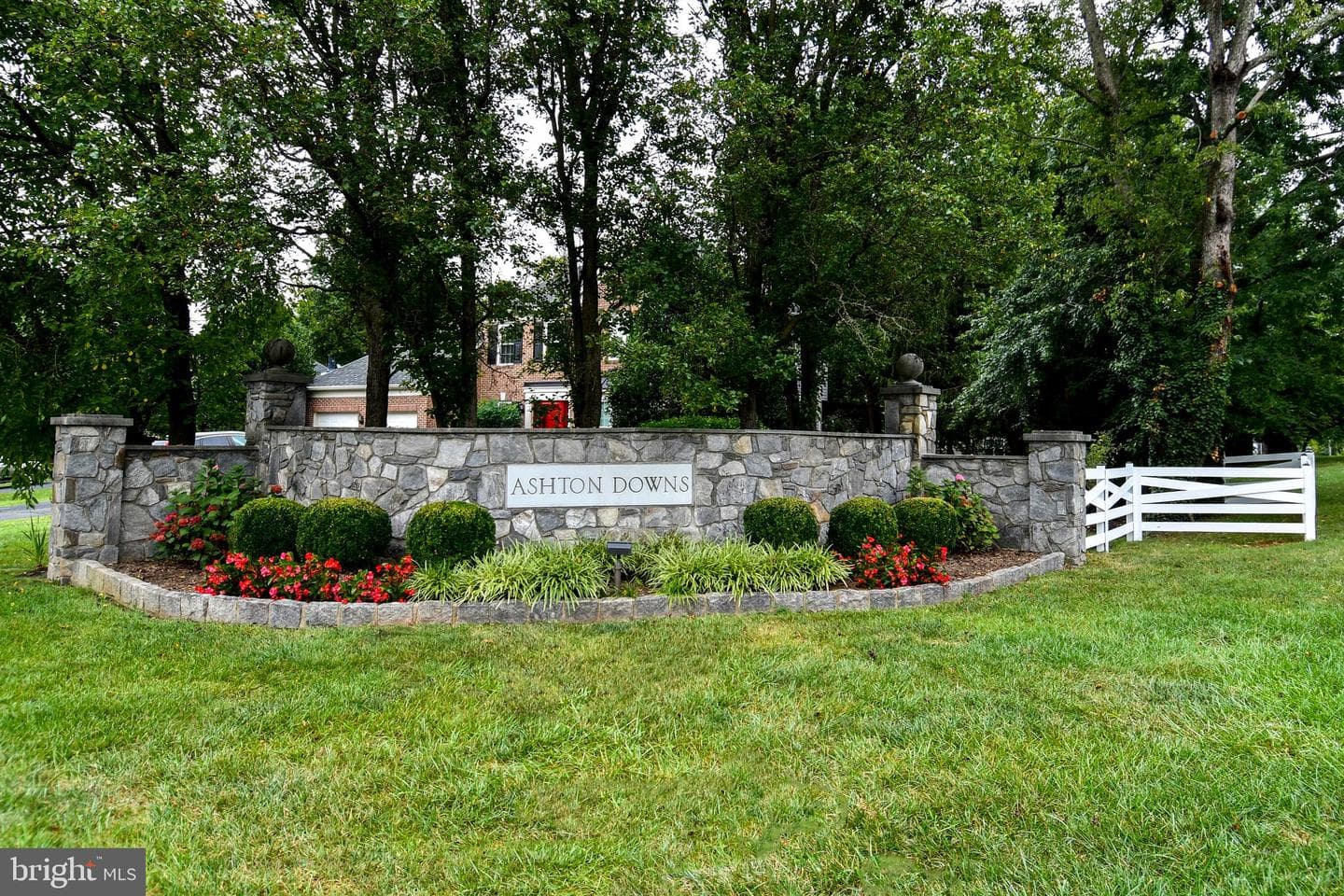 409 Wingate Place SW photo 55