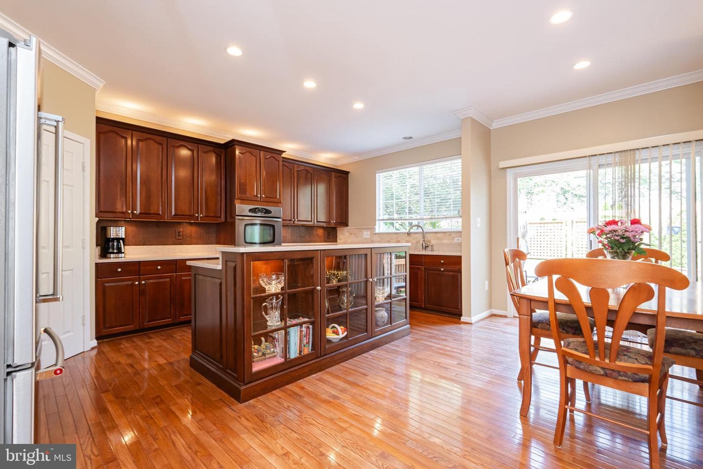 106 Exmoor Court NW photo 17