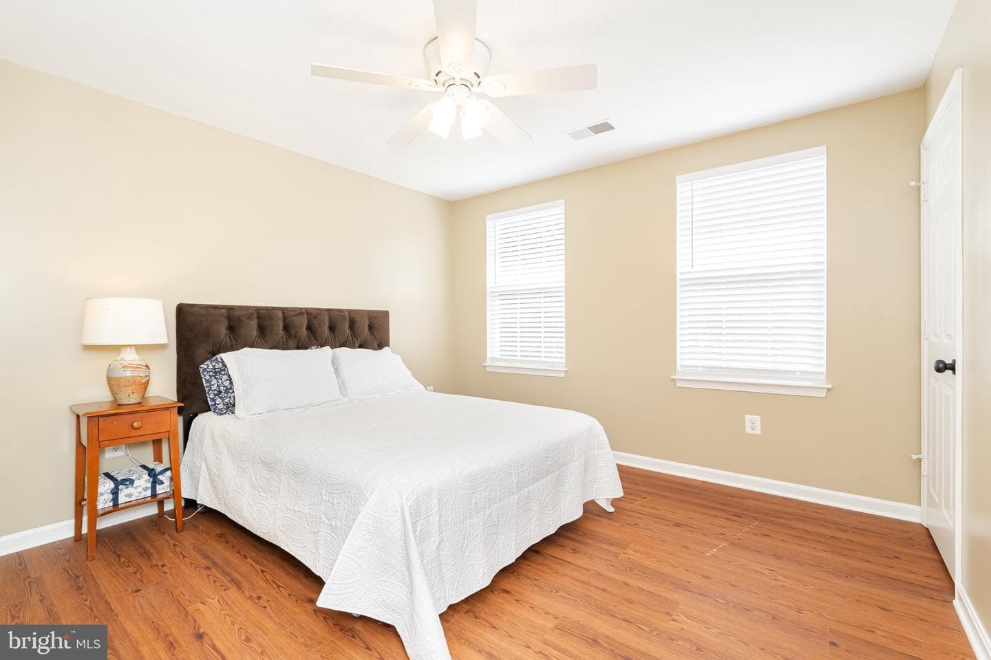 106 Exmoor Court NW photo 25