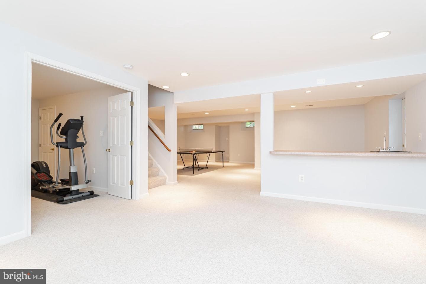 106 Exmoor Court NW photo 28