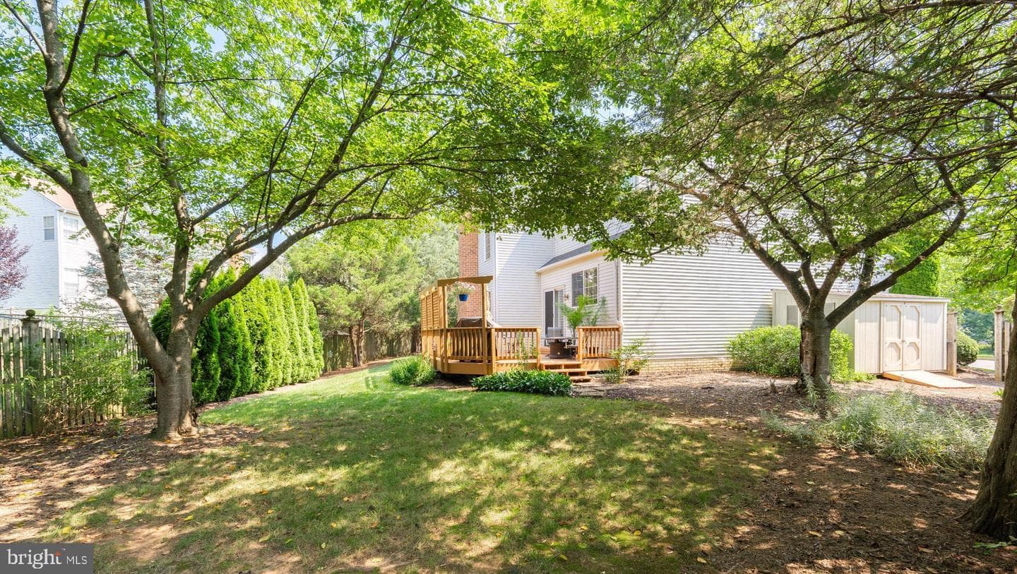 106 Exmoor Court NW photo 33
