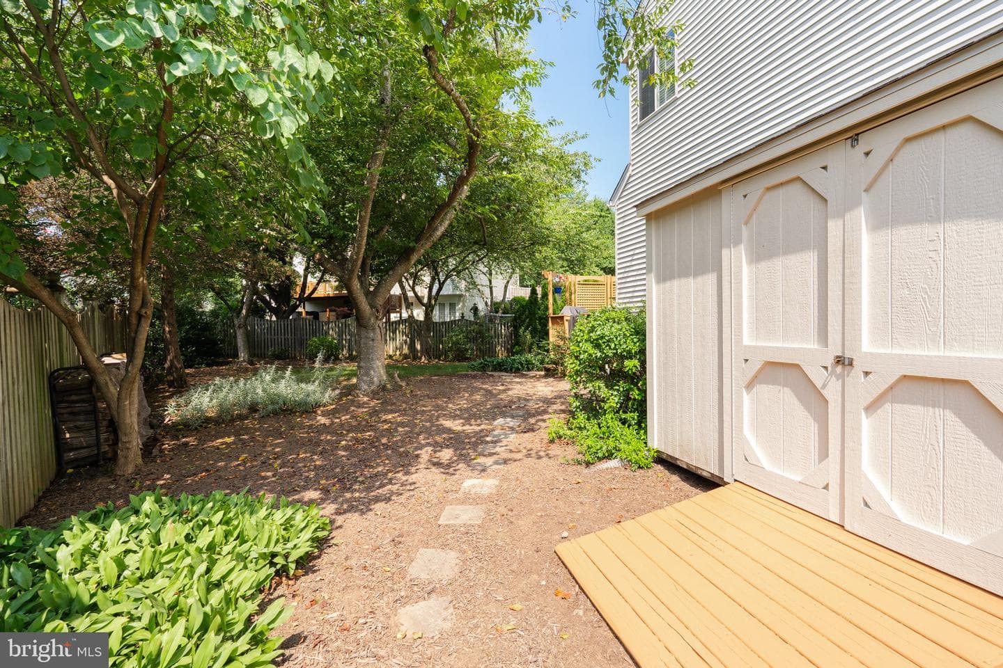 106 Exmoor Court NW photo 35