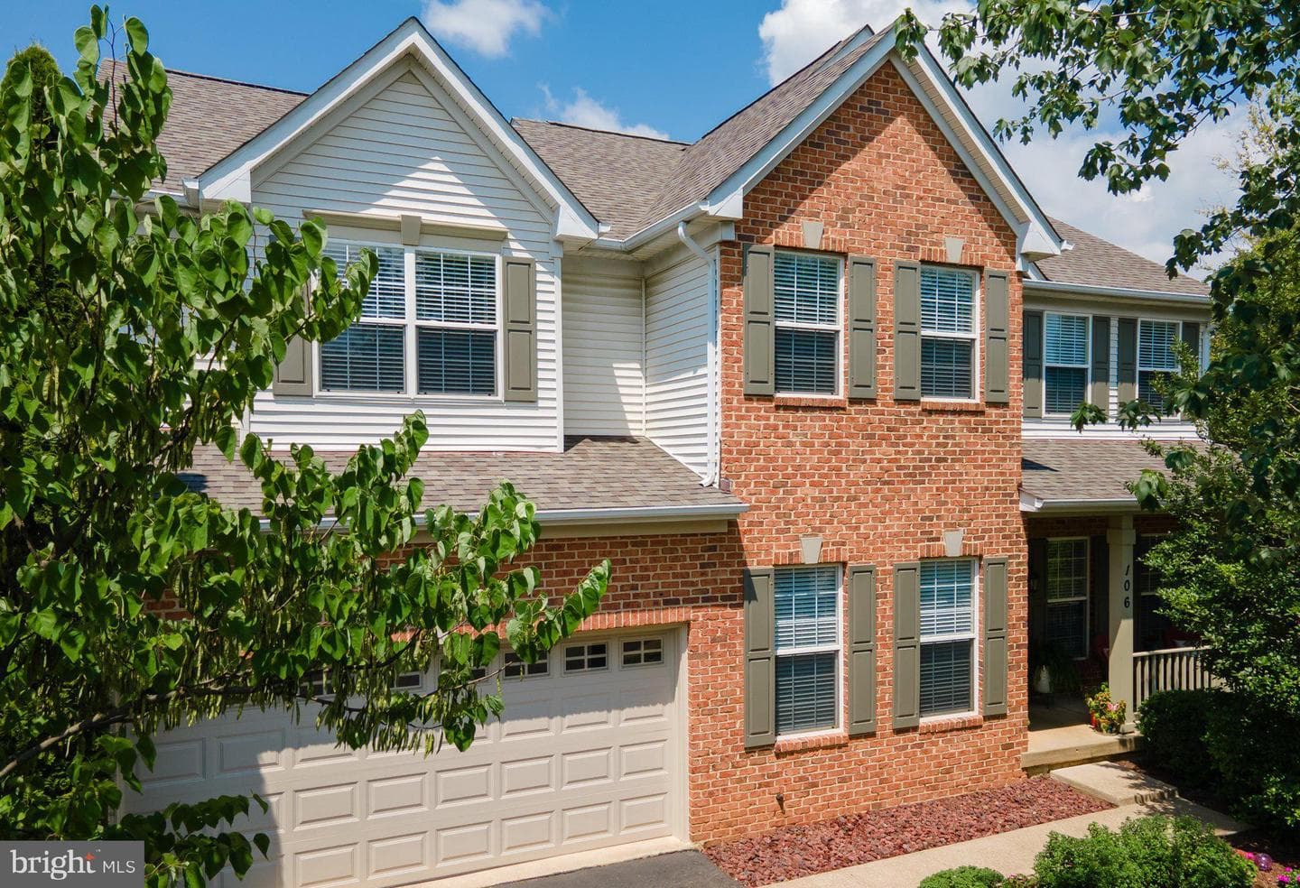 106 Exmoor Court NW photo 41