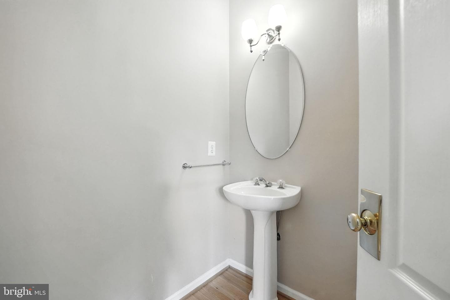 43791 Steinbeck Square photo 11