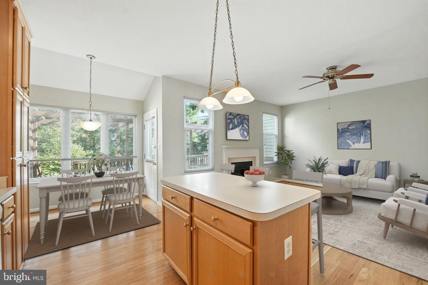 43791 Steinbeck Square photo 27