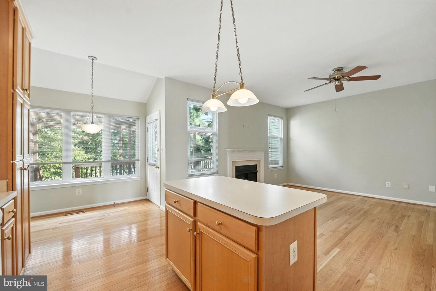 43791 Steinbeck Square photo 28