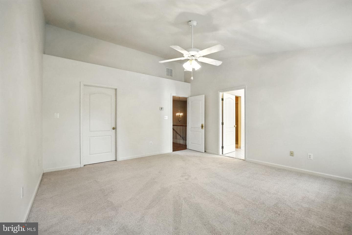43791 Steinbeck Square photo 45